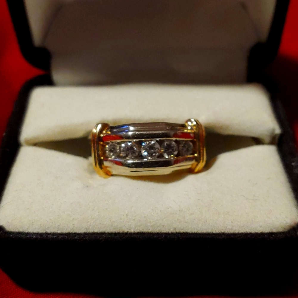 Men's ring